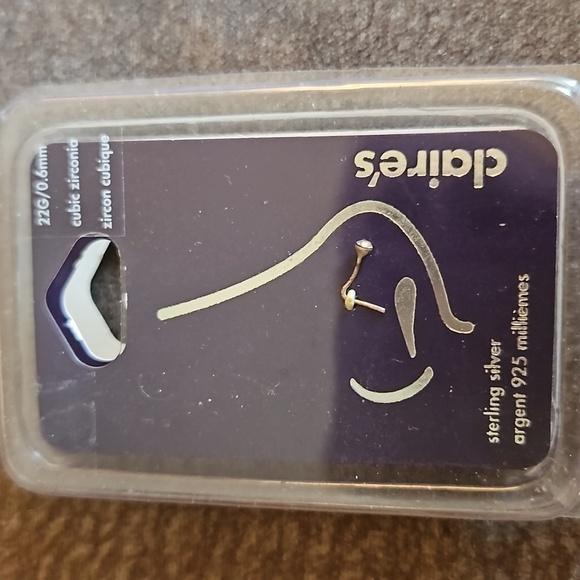 3/$30 CLAIRE'S Sterling Silver 925 Cubic Zirconia 22G .6mm Nose Ring - Picture 2 of 5